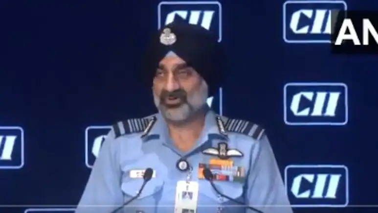 डील करते वक्त ही पता होता है कि ऑर्डर समय पर नहीं आएंगे…डिफेंस डील में देरी पर IAF चीफ मार्शल