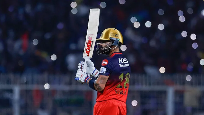 Virat Kohli: इतिहास के पन्नों में अमर हो गए विराट कोहली, टी20 में यह कारनामा करने वाले बने दुनिया के पहले खिलाड़ी