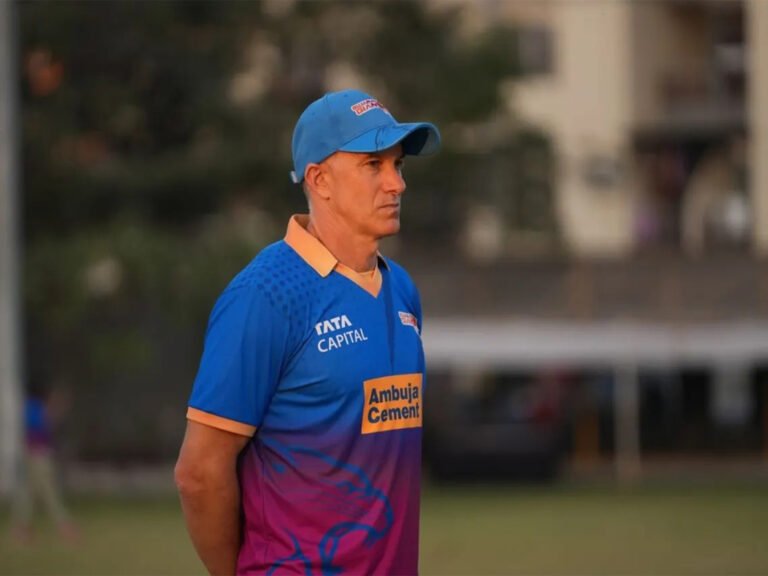 Gujarat Giants head coach Michael Klinger