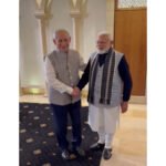 Israeli PM Netanyahu wearing tradition Indian attire