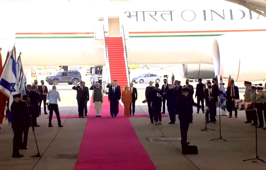 PM Modi receives Guard of Honour in Israel