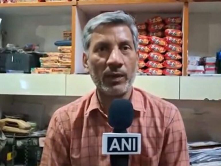 Aastha Jain UPSC AIR 9 father Ajay Kumar