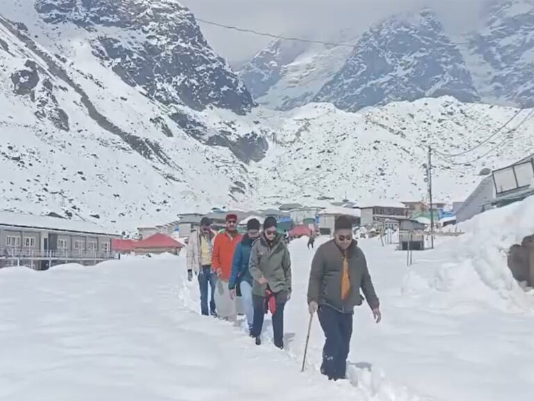 District Administration conducts inspection of Kedarnath Dham arrangements