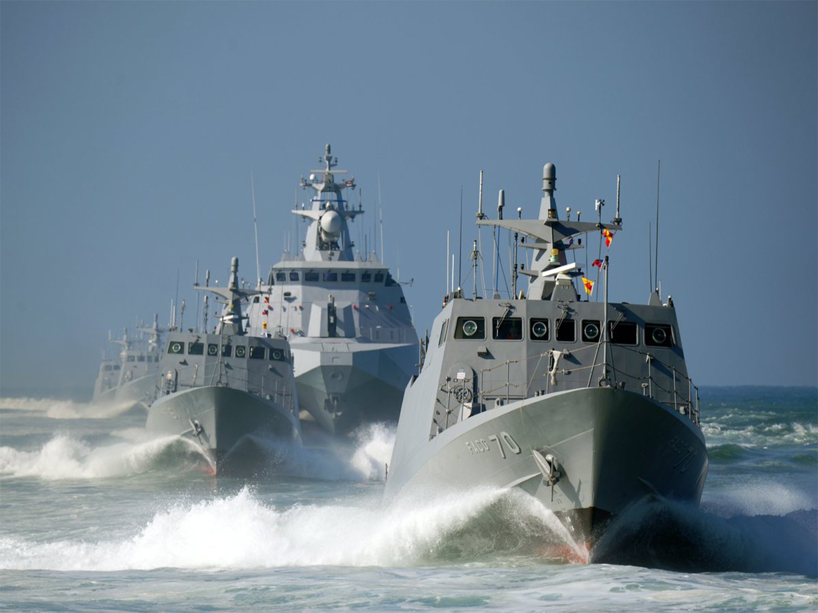 Taiwan detects PLA aircraft vessels