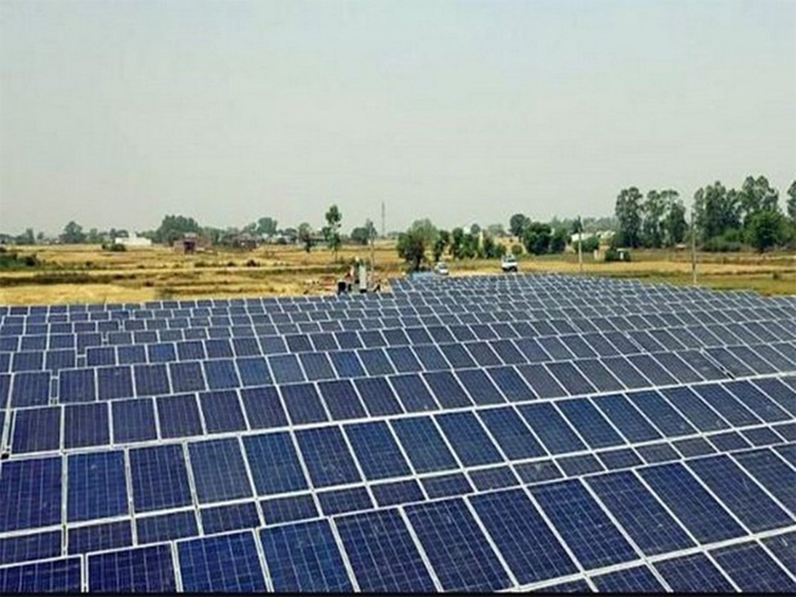 India Renewable Energy Capacity 359 GW
