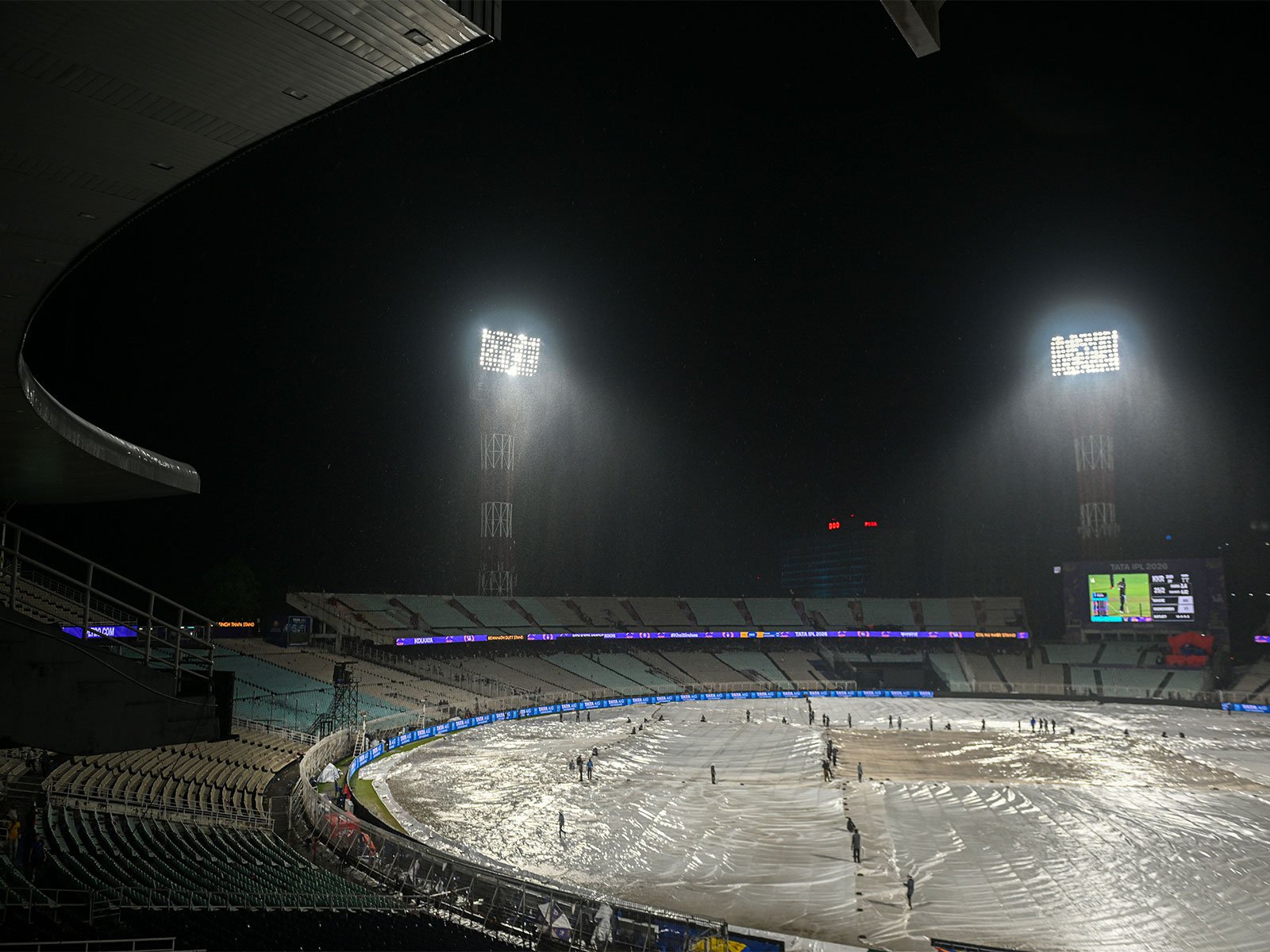 IPL 2026: KKR vs PBKS Match Abandoned Due to Rain at Eden Gardens, Teams Share Points