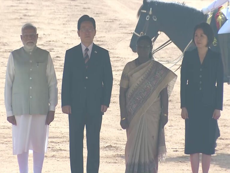 PM Modi attends ceremonial reception of South Korean President Lee Jae Myung at Rashtrapati Bhavan