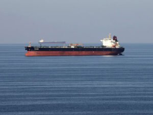 US extends waiver allowing sale of sanctioned Russian oil amid energy market turmoil