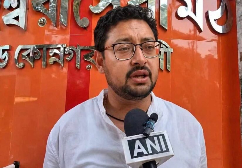 Sirsanya Bandopadhyay targets Amit Shah during West Bengal election campaign