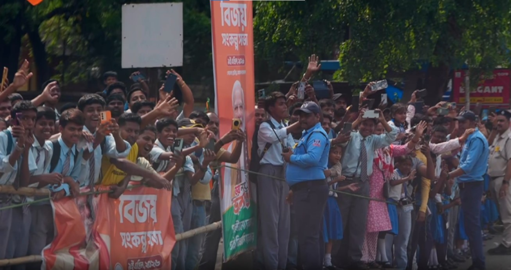 PM Modi holds massive roadshow in Asansol
