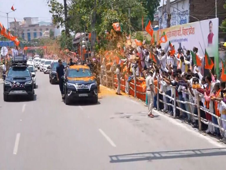 PM Modi roadshow in Patna