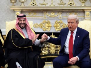 Trump pauses Hormuz naval escorts