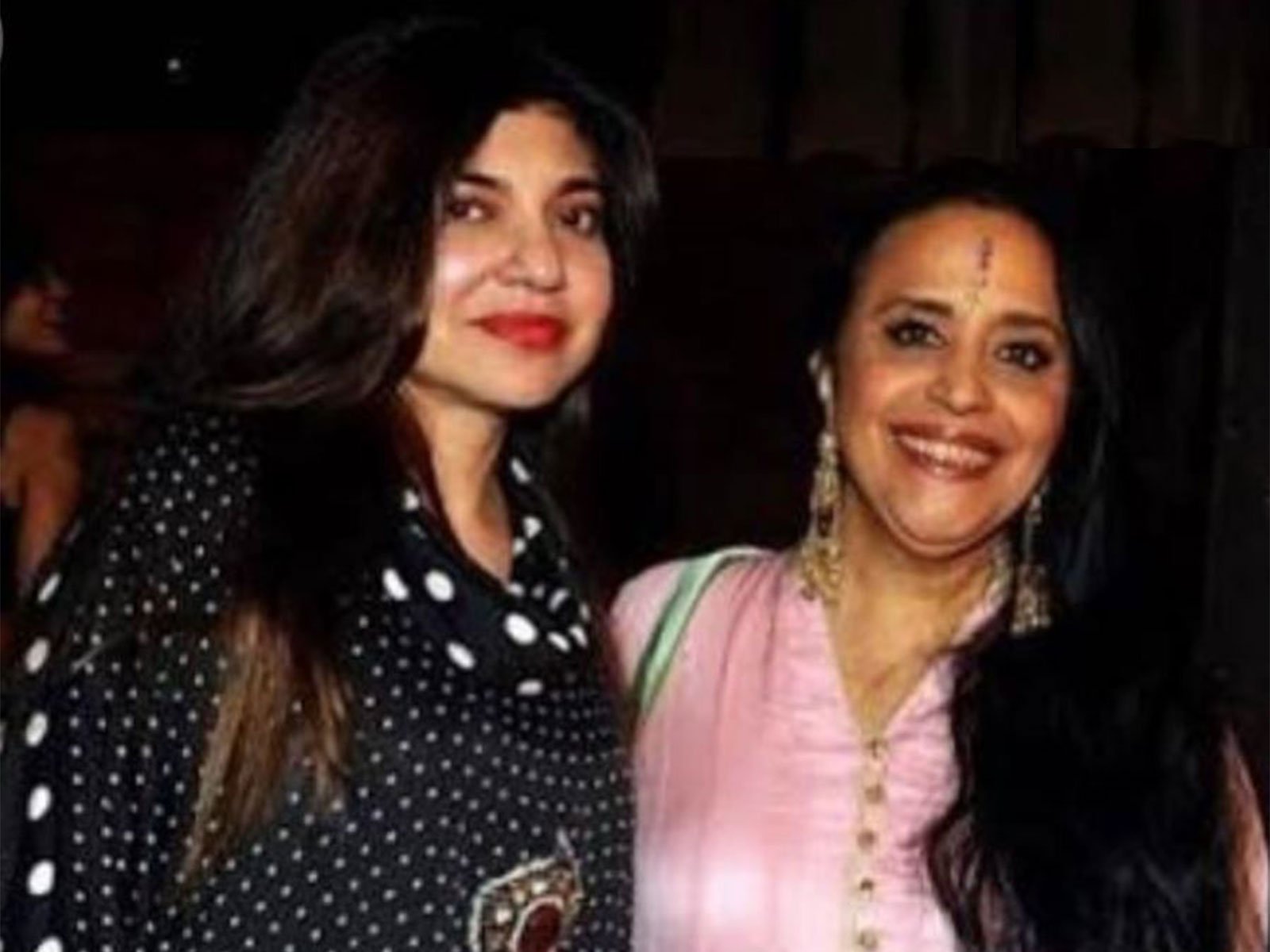 Ila Arun backs Alka Yagnik