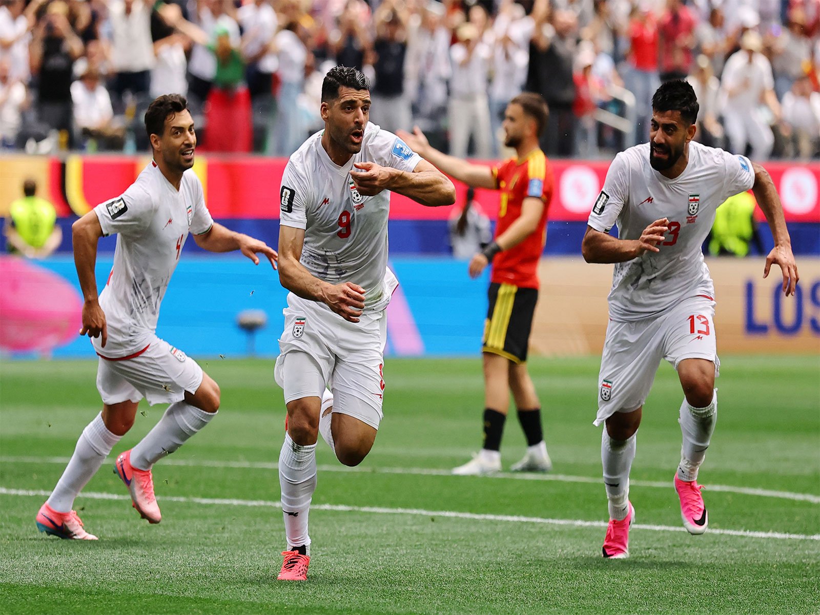 Iran emotional locker-room note