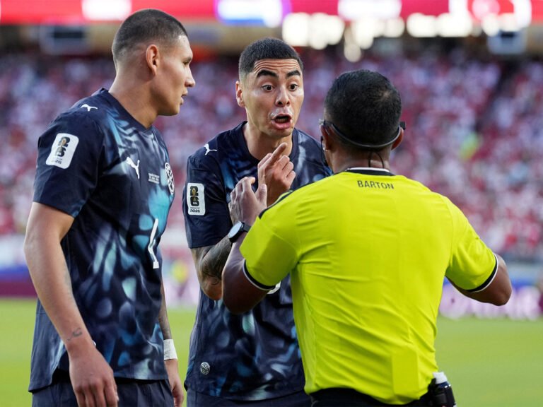 Miguel Almiron Red Card