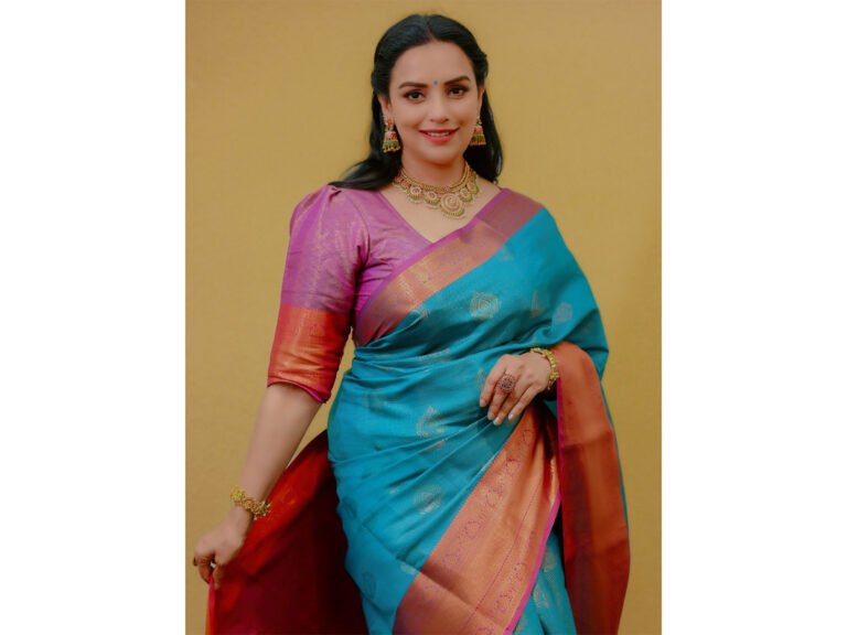 Shwetha Menon AMMA resignation