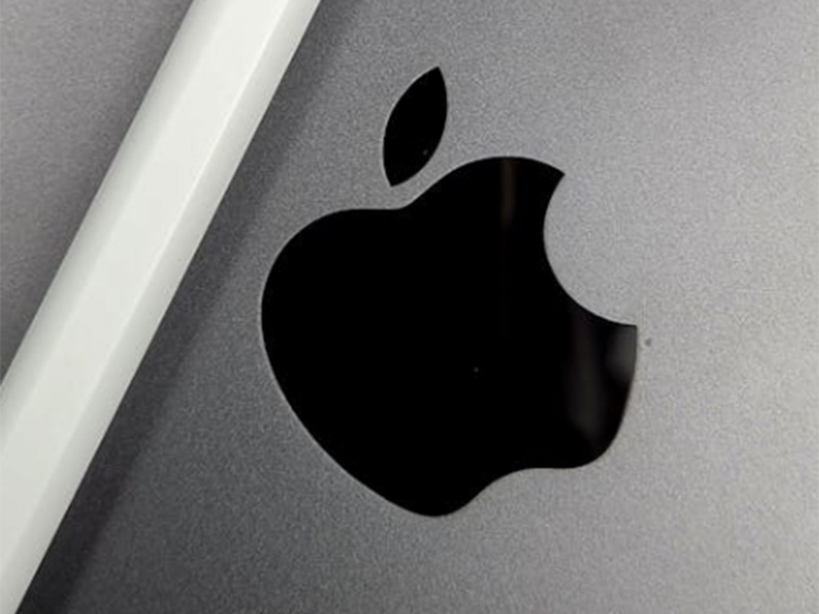 Apple iPhone Fold concept showing foldable display and large battery technology