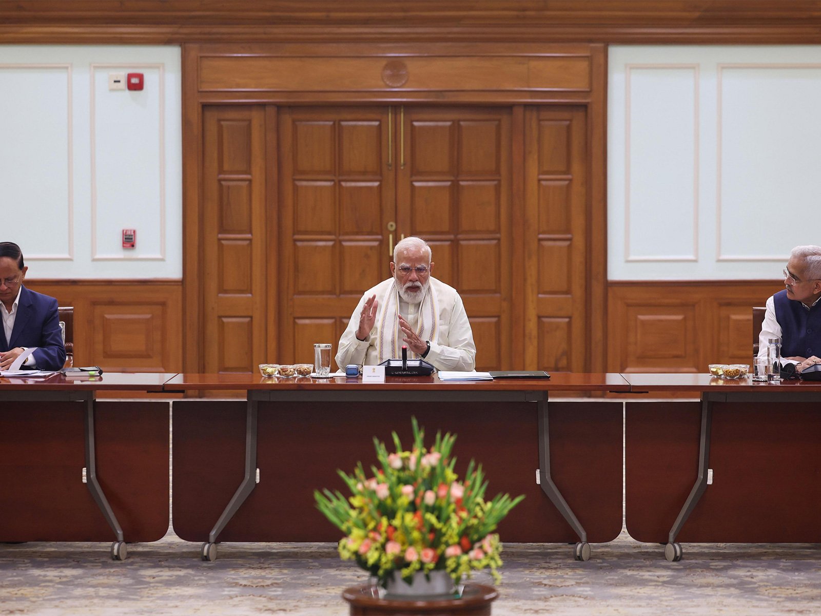 PM Modi Holds Meeting with Economic Advisory Council