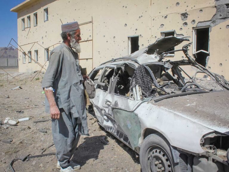 Afghan Air Force Strikes ISIS Targets Inside Pakistan, Warns "We'll Target Every Threat" Afghan Air Force Strikes ISIS Targets Inside Pakistan