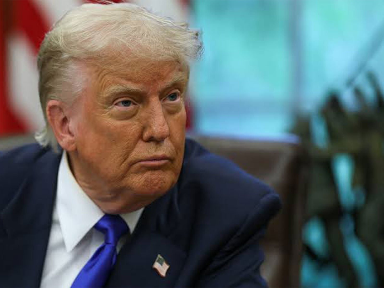 Trump Crypto Earnings 2025: Financial Disclosure Reveals USD 1.2 Billion Windfall Trump crypto earnings 2025
